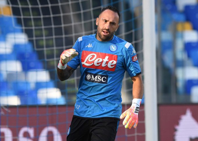 Ospina tiene a galla il Napoli: 1-1 con l’Az Alkmaar che sbaglia anche un rigore