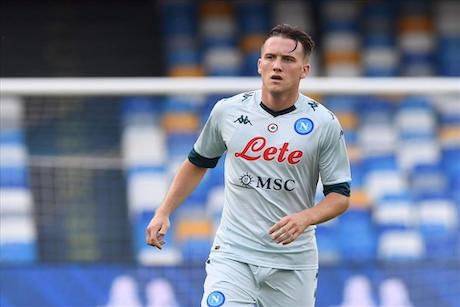 Il Napoli conferma: “Sono risultati positivi Zielinski e il collaboratore Costi”