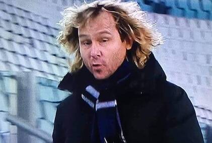 Nedved se n’è andato come un’Olgettina stizzita alla quale il Papi ha tolto la carta di credito