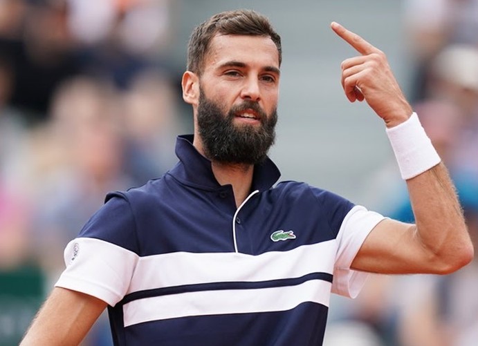 Paire, il tennista che ha deciso di fare schifo per fregare le “bolle” e godersi la vita