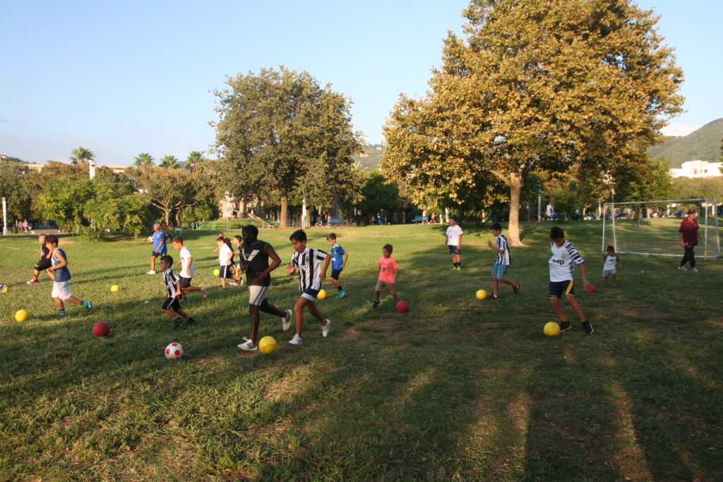 «Il calcio è libertà», la giornalista del NYT racconta le sue partite in strada con gli sconosciuti