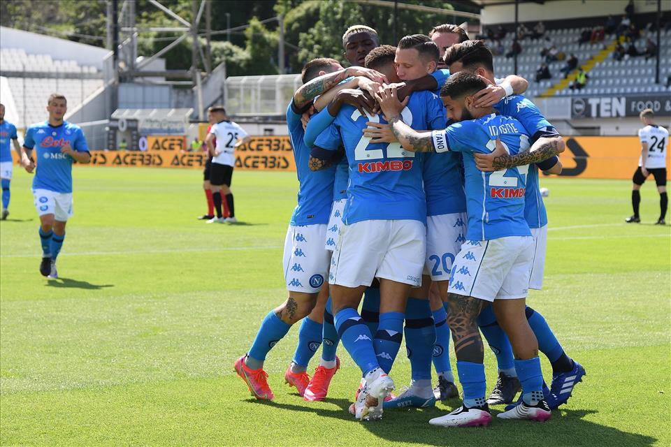 Spezia-Napoli 1-4, pagelle / Osimhen vale mezza squadra. Rrahmani straccia l’alibi assenze