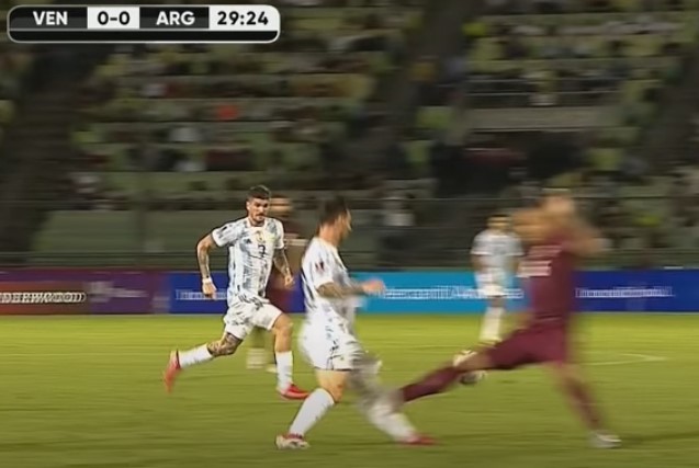 «Il peggior fallo mai subito da Messi in tutta la sua carriera» (VIDEO)