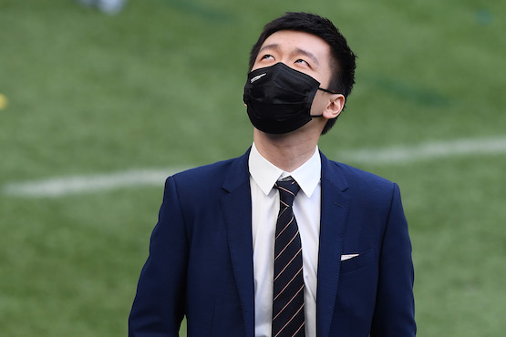 Zhang ha capito che sta perdendo l’Inter: «Minacce legali, a rischio la stabilità del club»