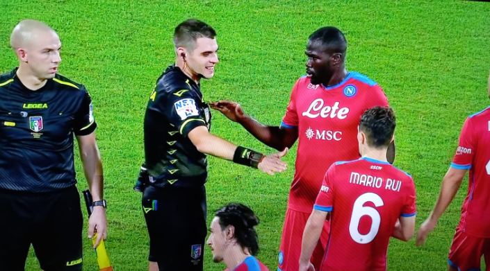 Koulibaly nunn’’a facette bbona a nnisciuno