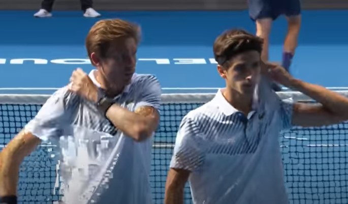 Mahut, il doppista lasciato solo dal no-vax: «Herbert mette a rischio la sua carriera, io giocherò con Martin»