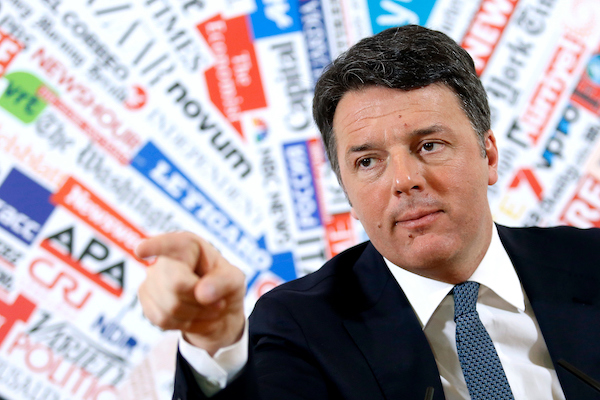 Viva Renzi: «Scandaloso che il Governo aiuti la Serie A» VIDEO