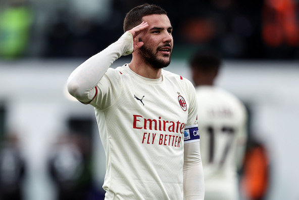 Milan in vantaggio 2-0 contro la Lazio, Theo Hernandez fa un gol coast-to-coast (Video)