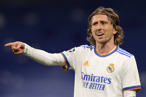 Modric non giocherà contro il Napoli, spazio a Ceballos e Brahim Diaz