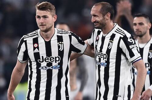 Alla Juventus la programmazione del dopo Bonucci-Chiellini ha partorito De Ligt