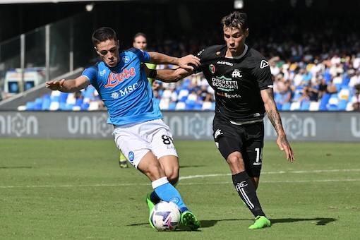 Il Napoli pensa a Kiwior e Tomiyasu per la difesa (Gazzetta)