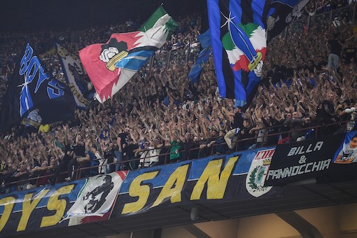 Solo in Italia cerchiamo di annacquare lo scandalo ultras. Su L’Equipe due pagine: “Inter disinvolta e sottomessa”