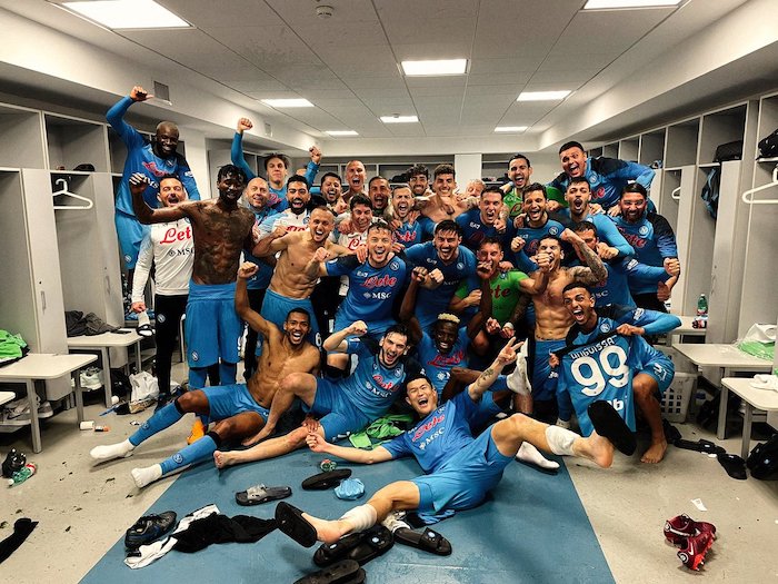 La coppa scudetto del Napoli sarà esposta anche a Dimaro e Castel di Sangro