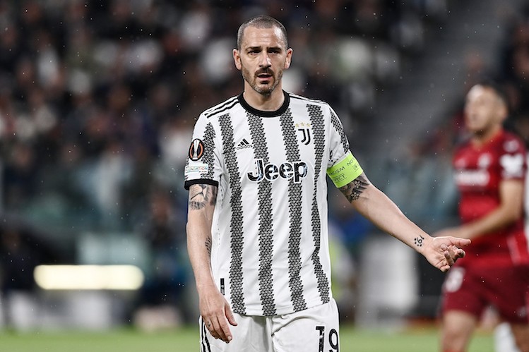 Bonucci si sente solo e mortificato, considera l’atteggiamento della Juve ostile e provocatorio (Gazzetta)