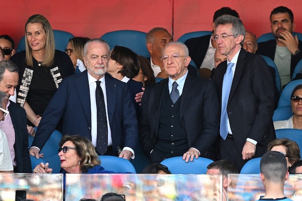 De Laurentiis: «Il bradisismo? Siamo nelle mani del Signore altrimenti non faremmo nulla a Napoli»