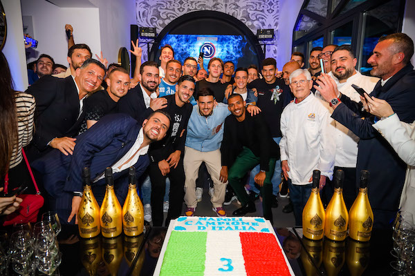 Relax e selfie per la cena dei campioni d’Italia (VIDEO)