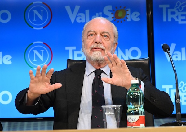 De Laurentiis: «Lo scudetto è il riscatto di Napoli. Mai più mani sulla città, siamo rinati»