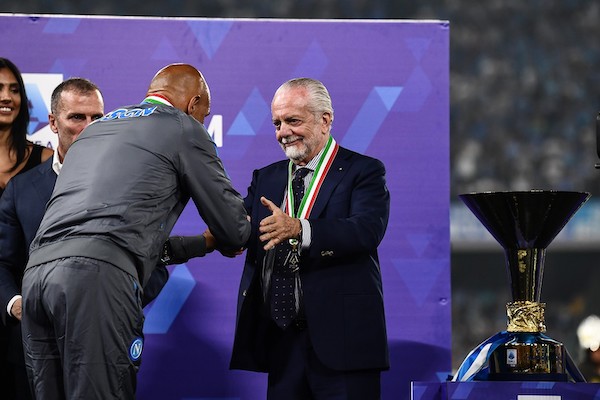 Spalletti: «De Laurentiis? Ce ne sono 4 o 5, il De Laurentiis grato, quello rancoroso, il retroscenista»