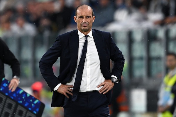 Allegri: «Vlahovic e Chiesa non ci saranno. Voglio giocatori sani, quelli mezzi e mezzi non li voglio»