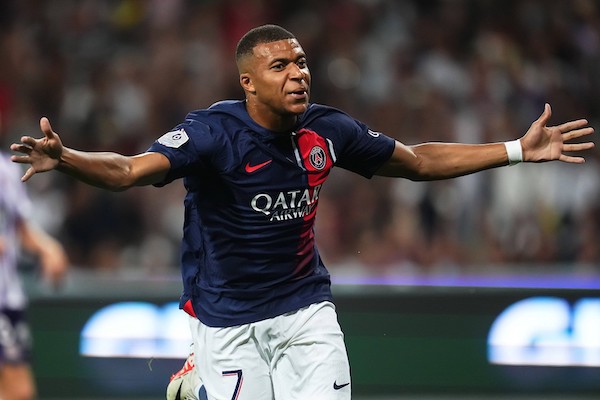 Psg, tra i calciatori in corsa per diventare capitano c’è anche Mbappé (Le Parisien)