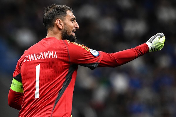 Donnarumma è l’unico azzurro di qualità superiore e subisce questo trattamento (Zazzaroni)