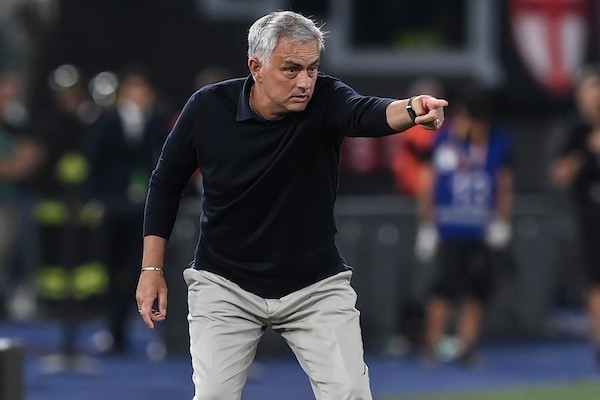 Mourinho: «Mi preoccupano l’arbitro e il Var, siamo stati spesso sfortunati»