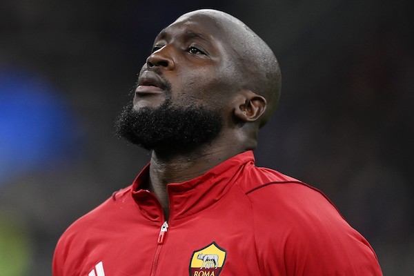 Lukaku, il Chelsea ha accettato l’offerta del Napoli: 32 milioni (non 30) più bonus