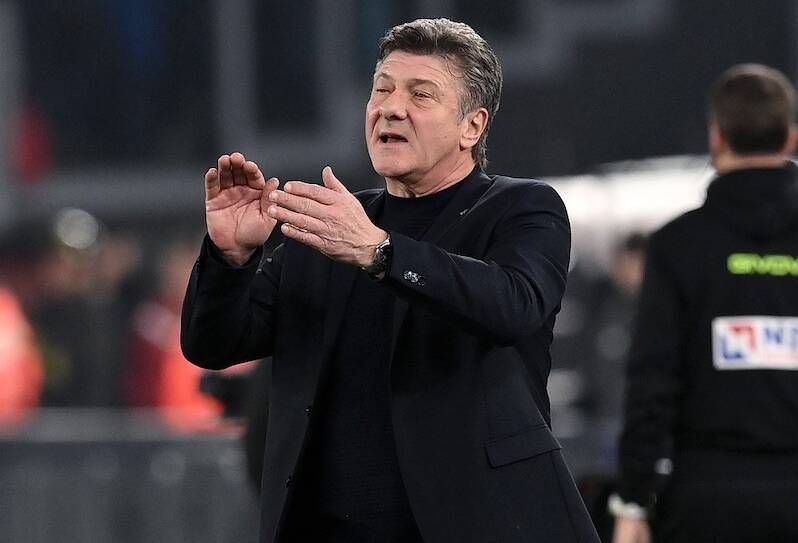 Mazzarri: «Far giocare Raspadori e Simeone insieme significa cambiare nel modulo e nei meccanismi»