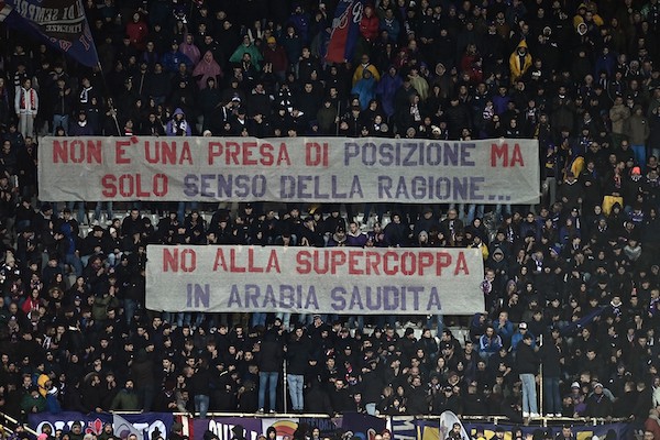 Supercoppa in Arabia per soldi o per civilizzare? Il calcio è realista, Abodi la butta sull’ipocrisia