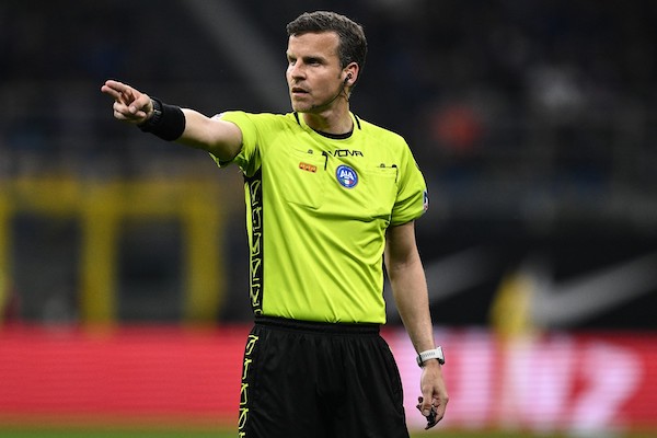 L’arbitro La Penna promosso, l’1-0 dell’Atalanta è un normale contrasto aereo. Fonseca rischia la squalifica