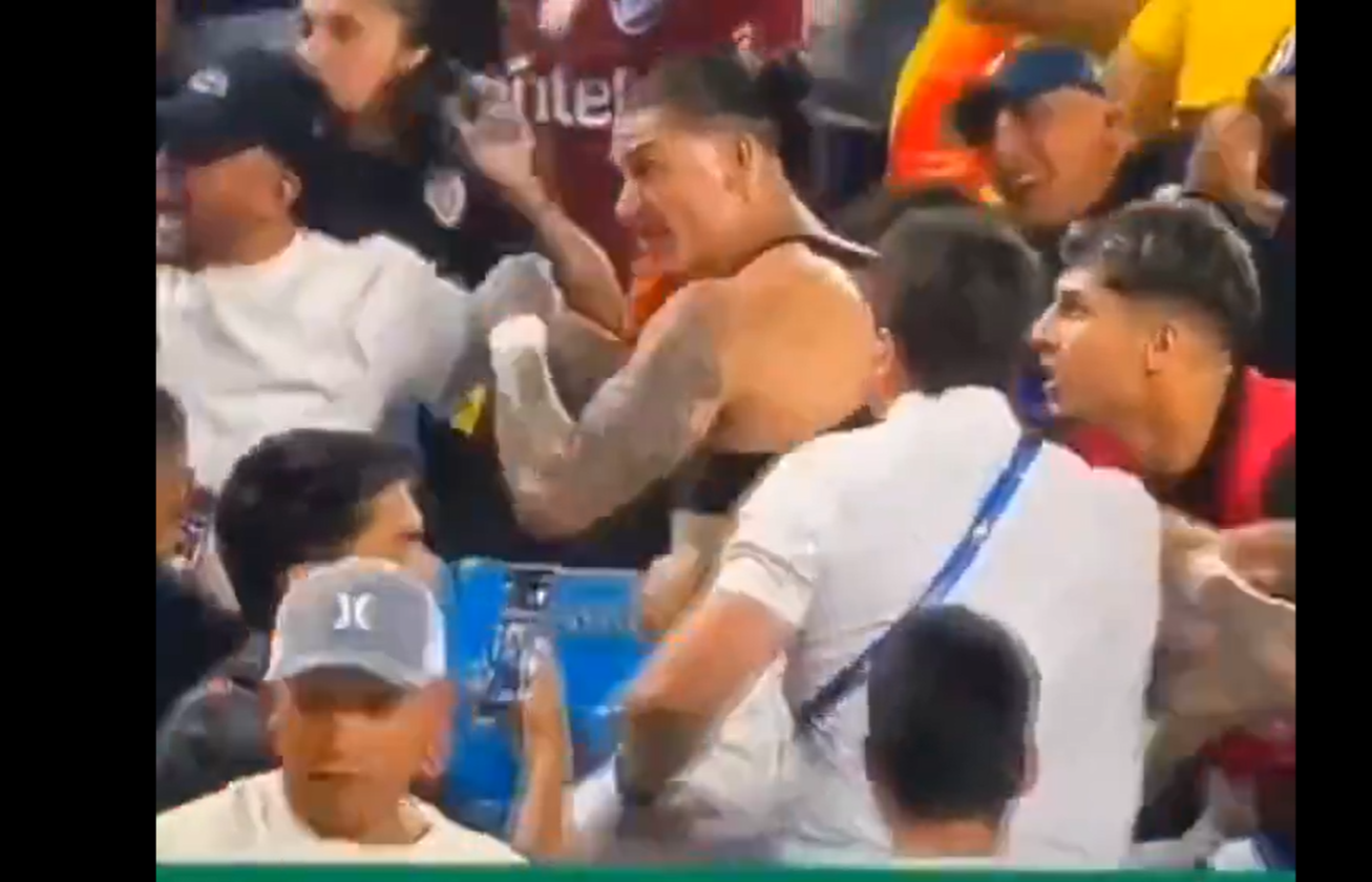 Copa America, Uruguay-Colombia finisce in rissa: Darwin Nuñez fa a botte coi tifosi colombiani (Video)