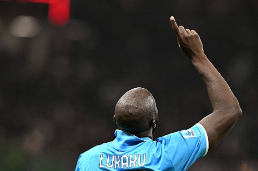 L’Equipe celebra la rinascita di Lukaku: “Al Napoli ha risolto i problemi degli ultimi anni”