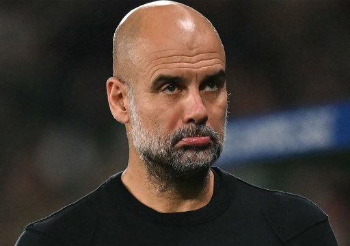 Il volto nero di Guardiola mentre cerca di digerire l’umiliazione della terza sconfitta consecutiva (Telegraph)